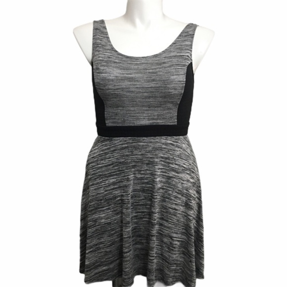 Xhilaration sleeveless knit mini dress. Large